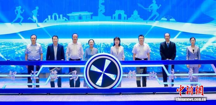 2025北京建工海淀马拉松10月12日开跑 高校科技双