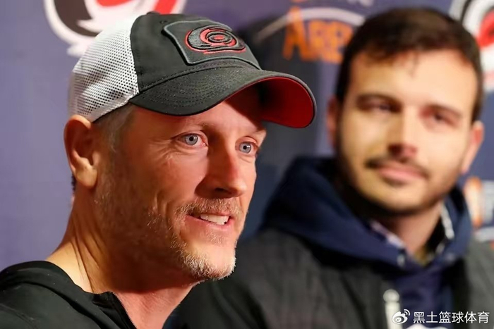 开拓者出售42.5亿美元程氏夫妇携手邓顿集团布局