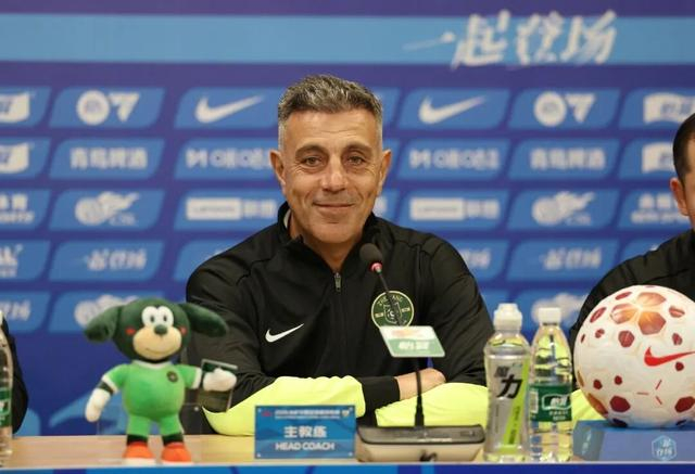 罗斯战术革新助力浙江绿城领跑中超防守榜