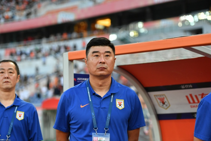 山东泰山两连败暴露阵容短板 韩鹏无证执教引质