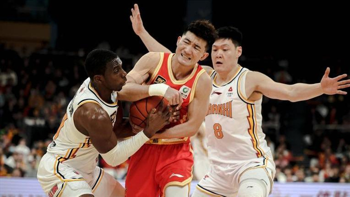 戴维斯转会波多黎各引争议，首钢紧急补强外援