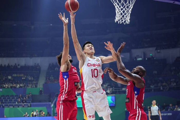 戴维斯转会波多黎各引争议，首钢紧急补强外援